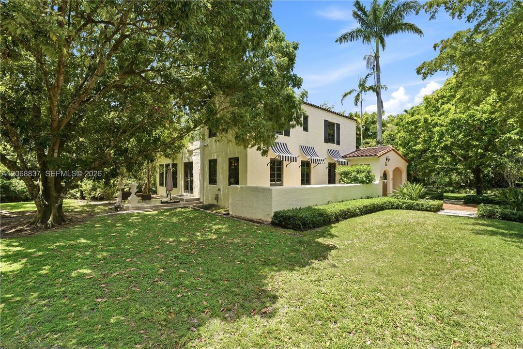 For Sale: $4,200,000 (5 beds, 4 baths, 3386 Square Feet)