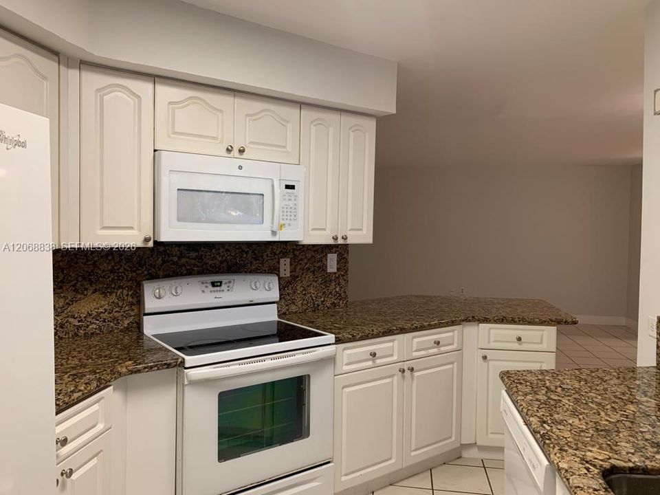 For Rent: $4,000 (4 beds, 3 baths, 2152 Square Feet)