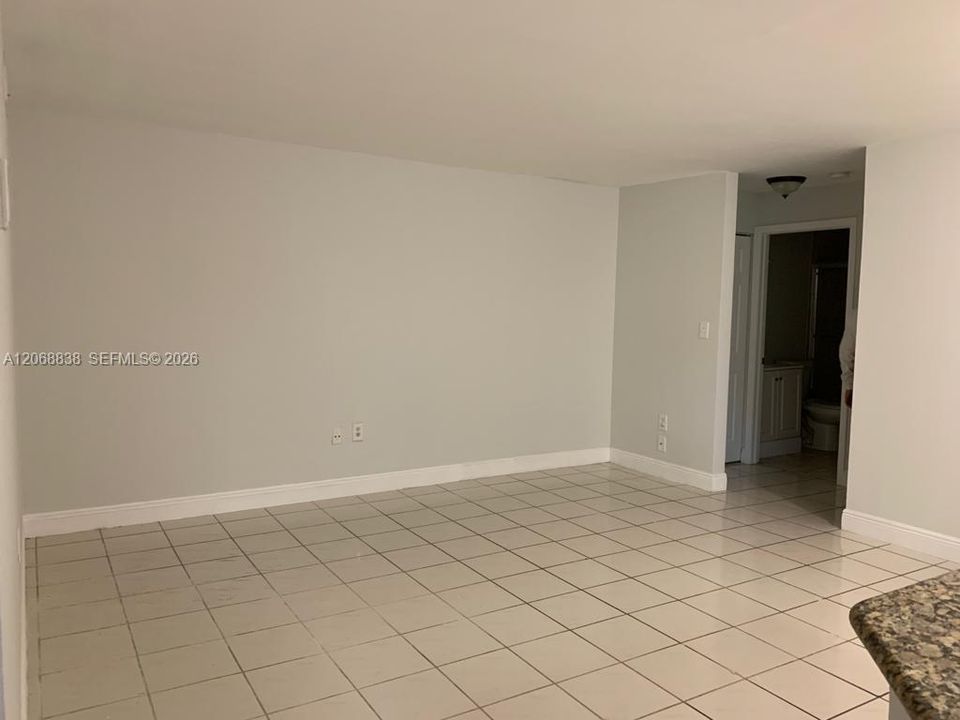 For Rent: $4,000 (4 beds, 3 baths, 2152 Square Feet)