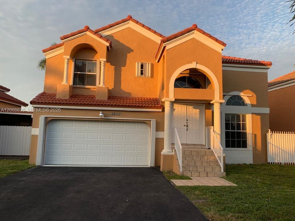 For Rent: $4,000 (4 beds, 3 baths, 2152 Square Feet)
