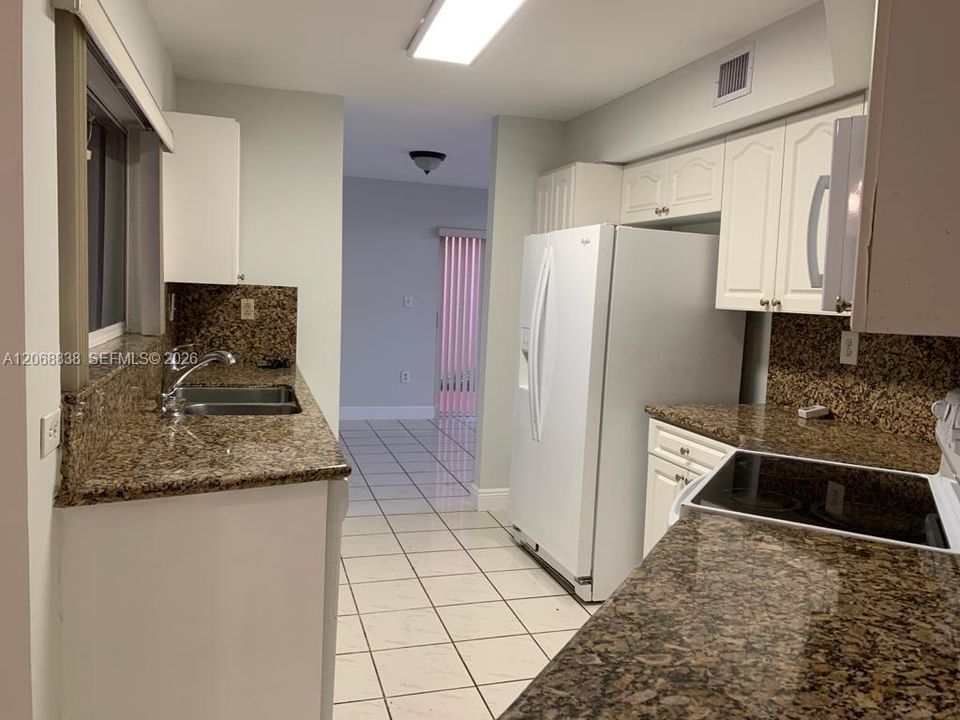 For Rent: $4,000 (4 beds, 3 baths, 2152 Square Feet)