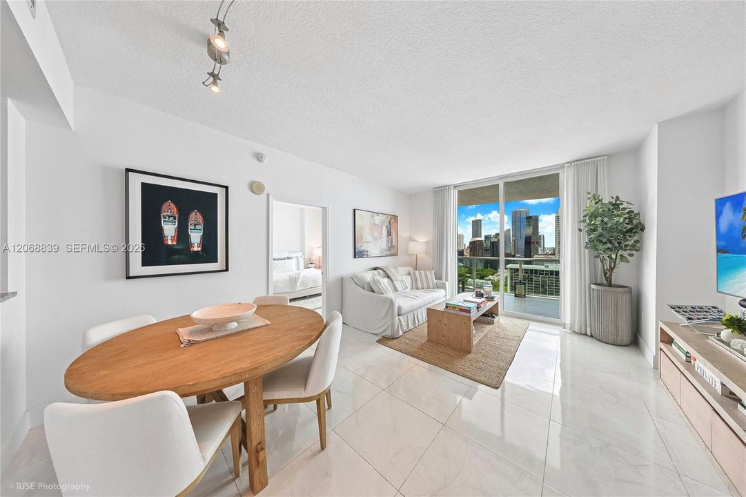 En Venta: $965,000 (2 camas, 2 baños, 1188 Pies cuadrados)