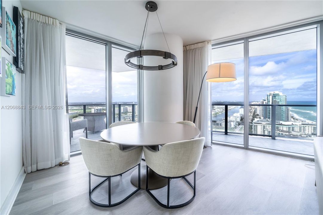 На продажу: $649,000 (1 спален, 1 ванн, 869 Квадратных фут)