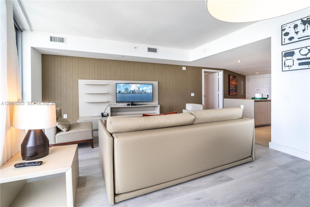 На продажу: $649,000 (1 спален, 1 ванн, 869 Квадратных фут)