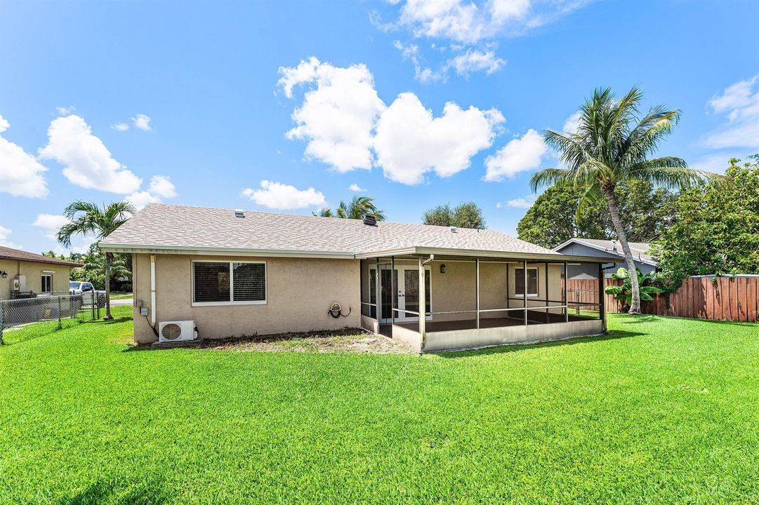 029-9393GettysburgRoad-BocaRaton-FL-3343