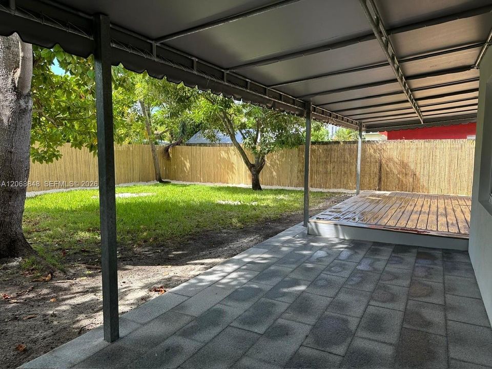 For Rent: $5,950 (3 beds, 2 baths, 2036 Square Feet)