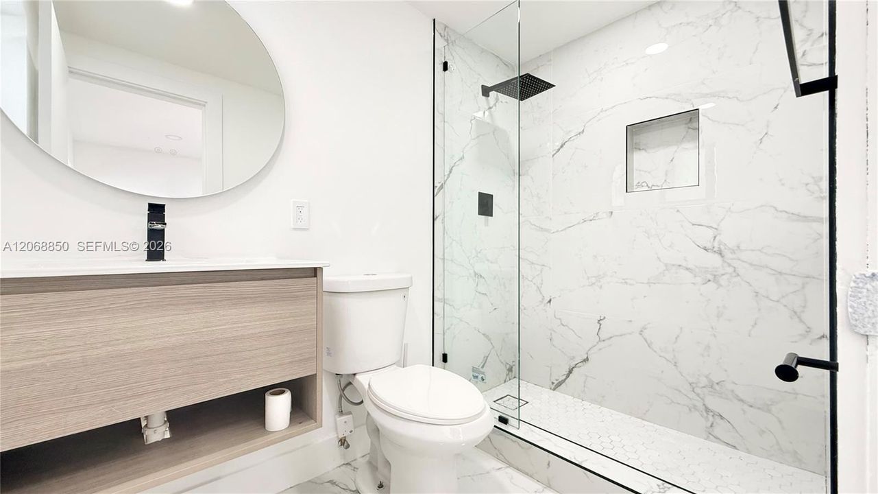 Active With Contract: $3,200 (2 beds, 2 baths, 1100 Square Feet)