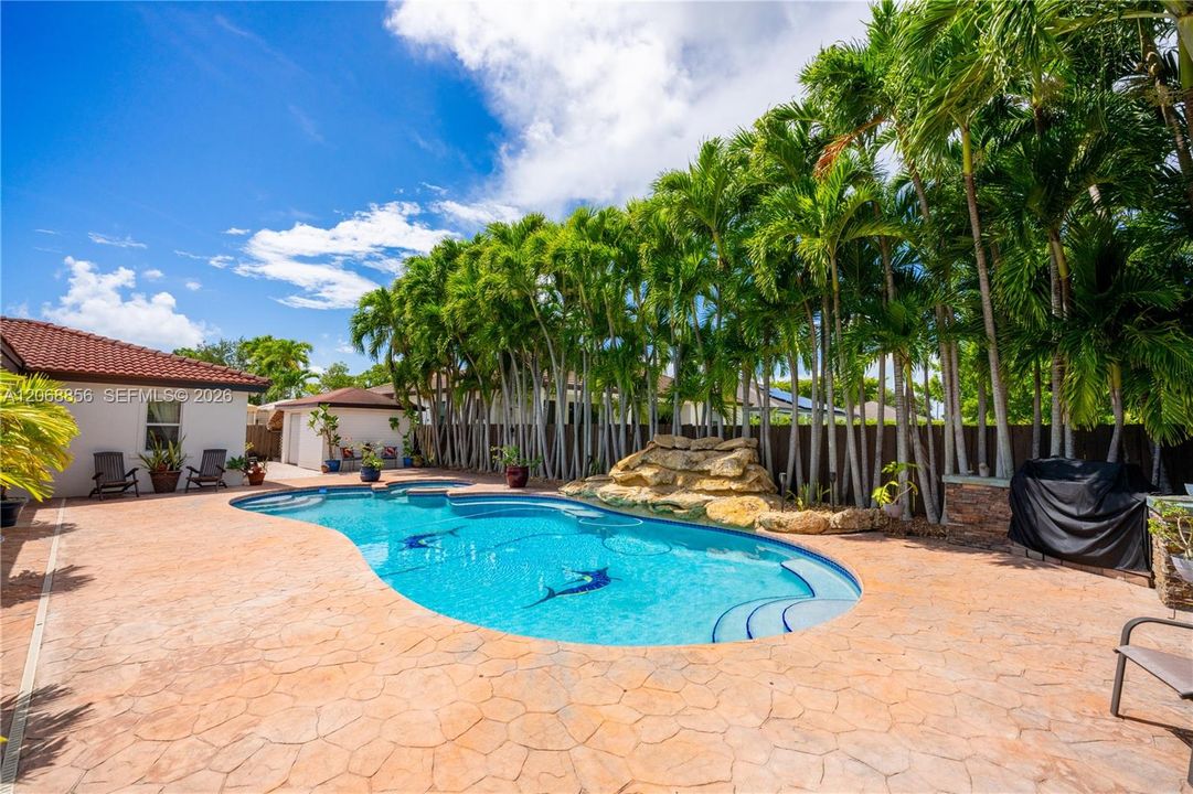 For Sale: $989,000 (4 beds, 3 baths, 2607 Square Feet)