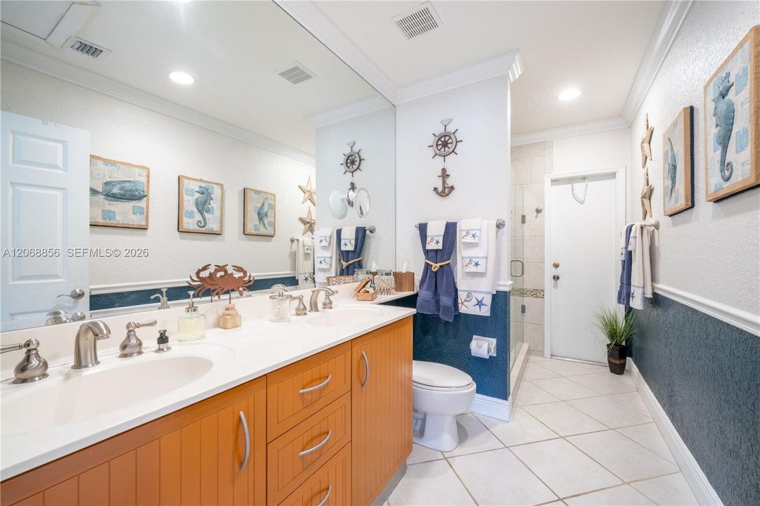 For Sale: $989,000 (4 beds, 3 baths, 2607 Square Feet)