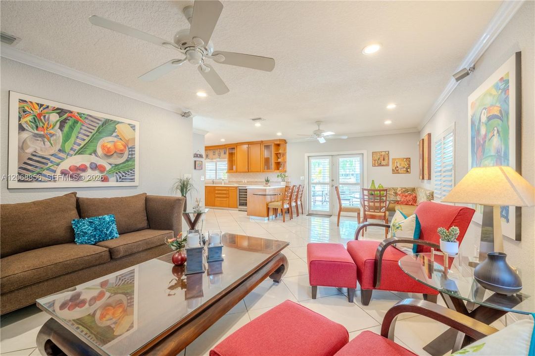 For Sale: $989,000 (4 beds, 3 baths, 2607 Square Feet)