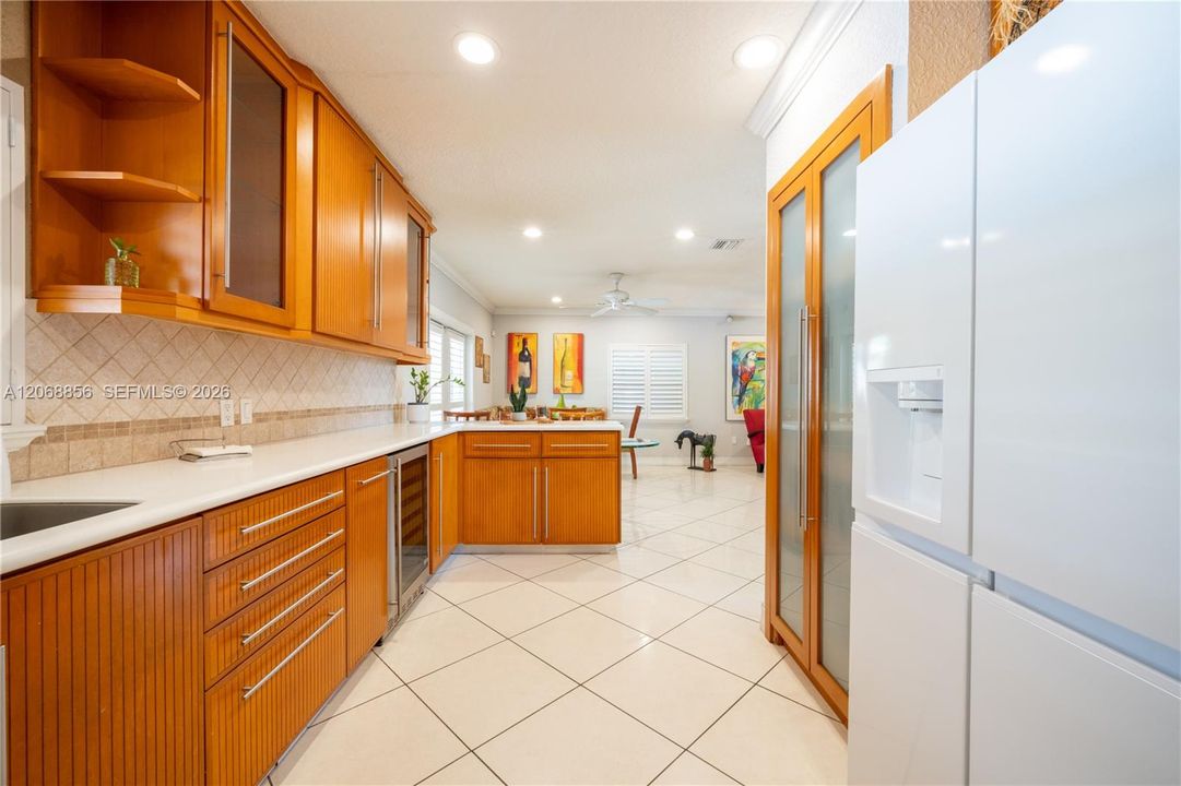 For Sale: $989,000 (4 beds, 3 baths, 2607 Square Feet)