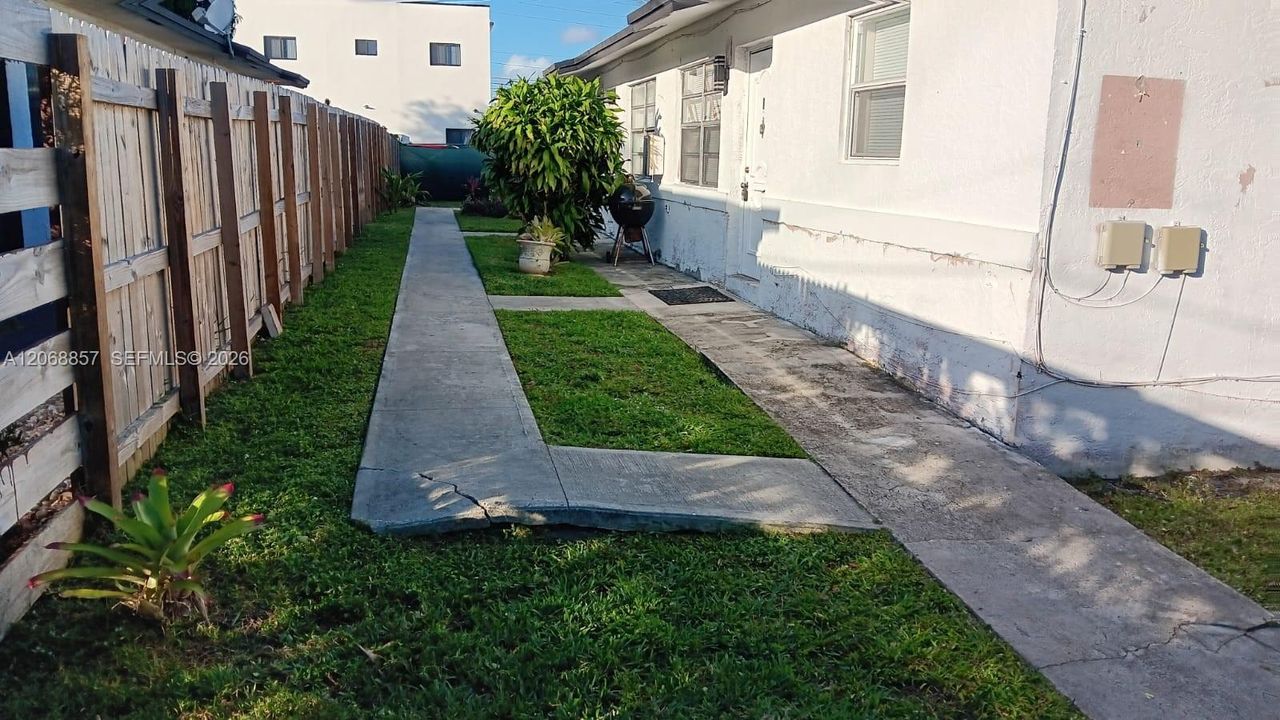 For Rent: $1,950 (2 beds, 1 baths, 0 Square Feet)