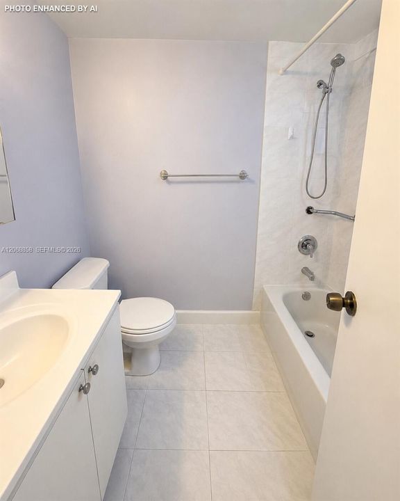 For Sale: $224,999 (2 beds, 2 baths, 812 Square Feet)