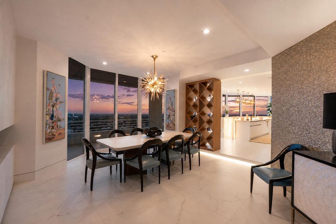 A Penthouse Between the Sunrise & Sunset