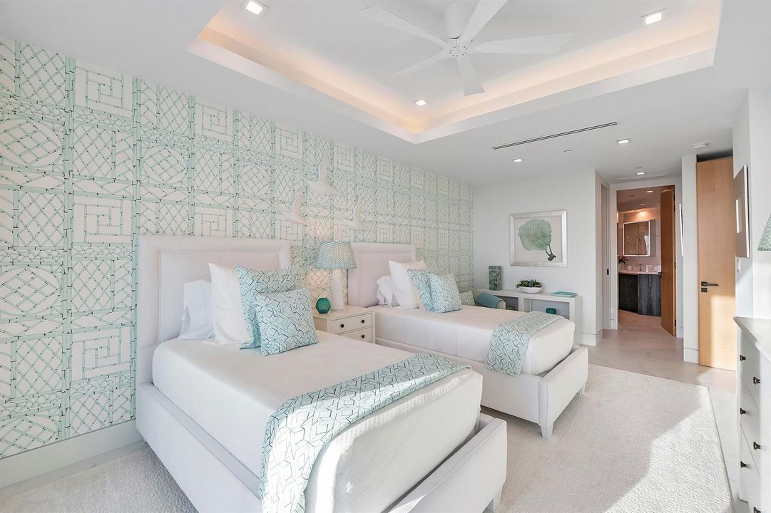 1700 S Ocean Blvd PH B_085