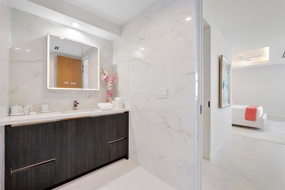 The rosewood en-suite boudoir