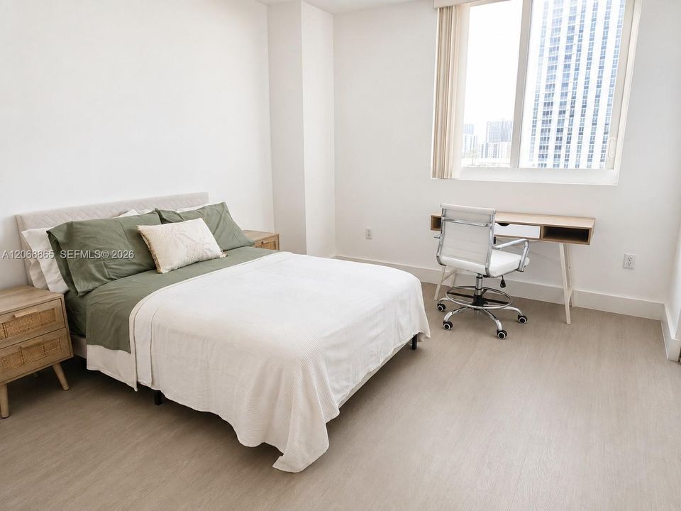 For Rent: $1,500 (1 beds, 1 baths, 1087 Square Feet)