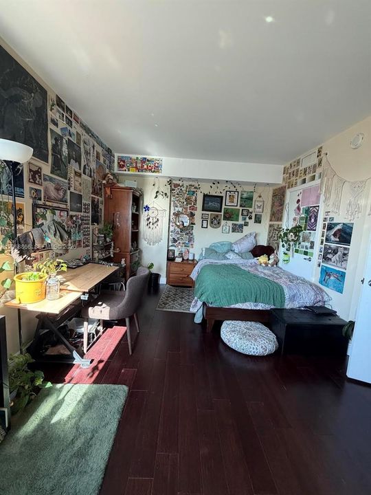 For Sale: $475,000 (2 beds, 2 baths, 1467 Square Feet)
