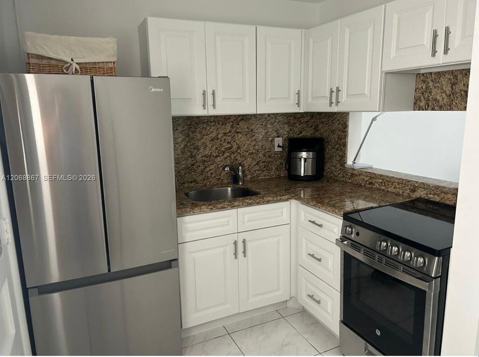 En Venta: $175,000 (1 camas, 1 baños, 763 Pies cuadrados)