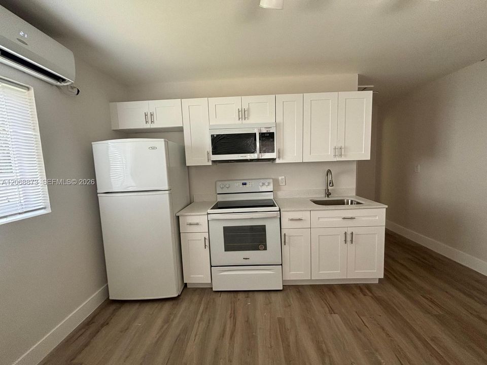 For Rent: $1,600 (1 beds, 1 baths, 0 Square Feet)