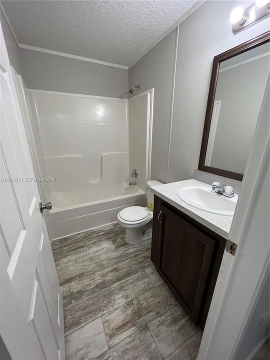 For Rent: $2,800 (4 beds, 2 baths, 1512 Square Feet)