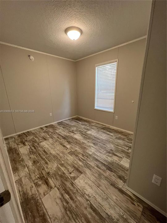For Rent: $2,800 (4 beds, 2 baths, 1512 Square Feet)
