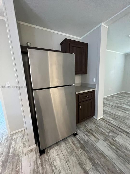 For Rent: $2,800 (4 beds, 2 baths, 1512 Square Feet)