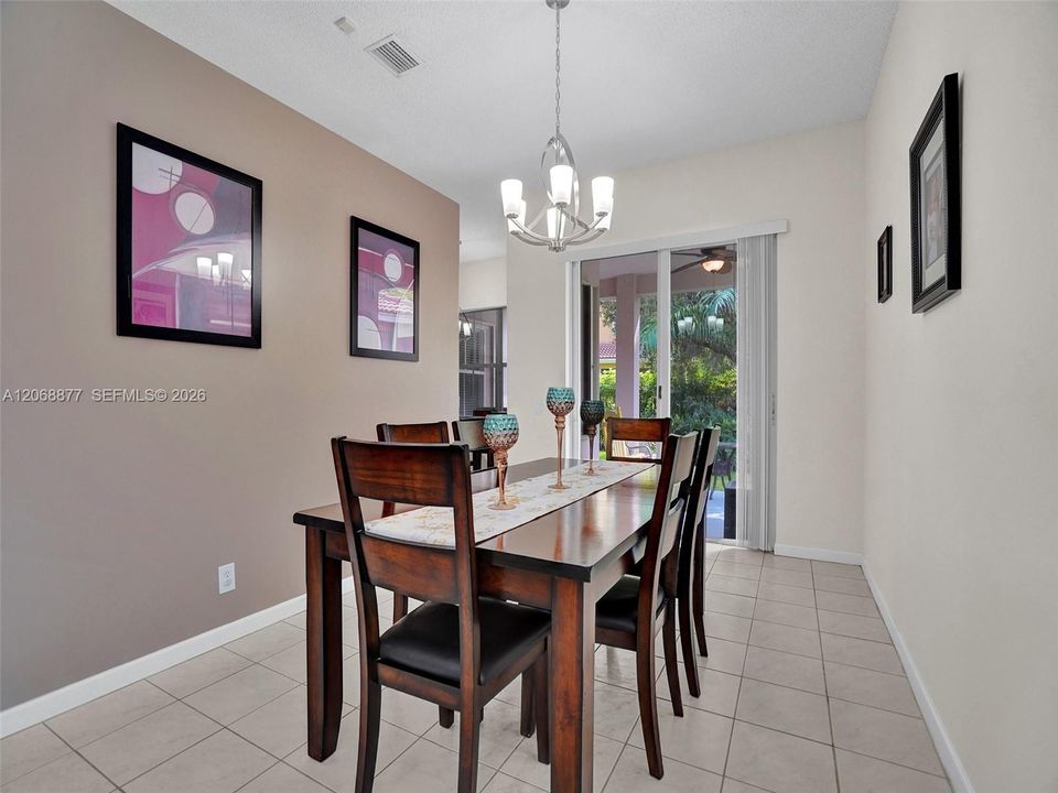 For Rent: $3,900 (3 beds, 2 baths, 1662 Square Feet)