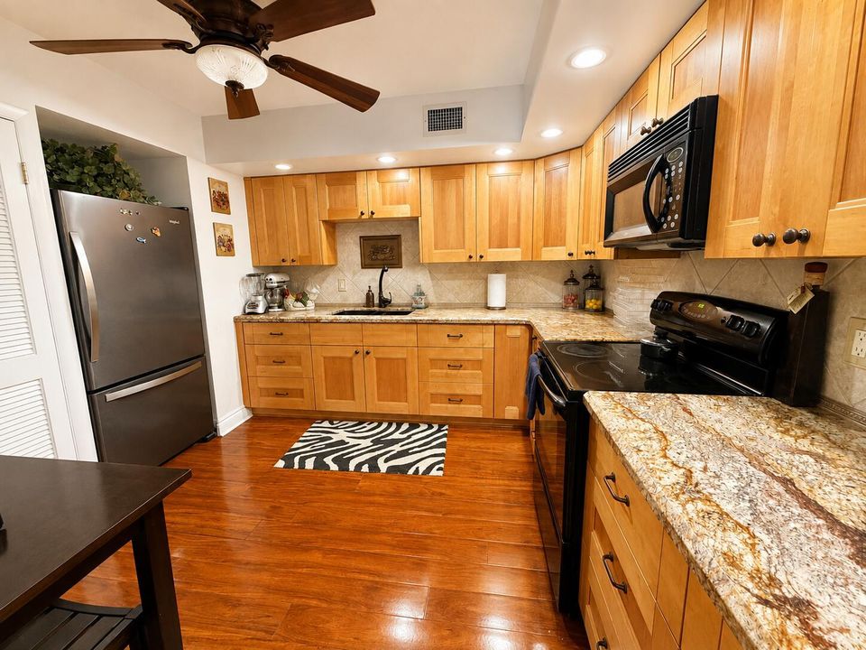 Kitchen 3
