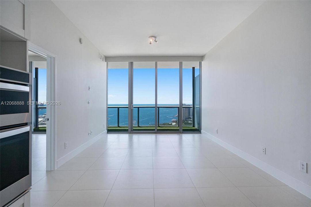 For Rent: $4,750 (2 beds, 2 baths, 1208 Square Feet)