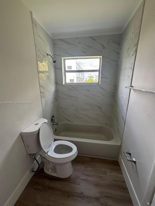 En Venta: $625,000 (0 camas, 0 baños, 1764 Pies cuadrados)