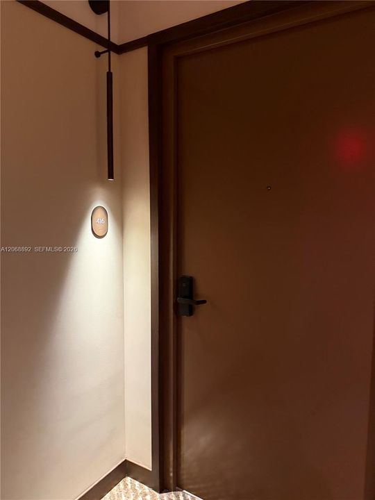 For Rent: $5,500 (2 beds, 2 baths, 975 Square Feet)