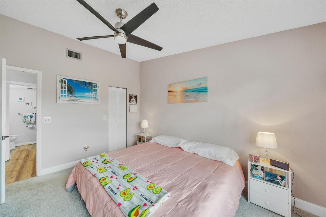 22 Guest Bedroom (2)