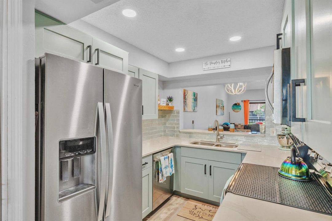 3 Kitchen (2)