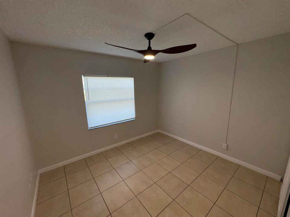 2nd Bedroom