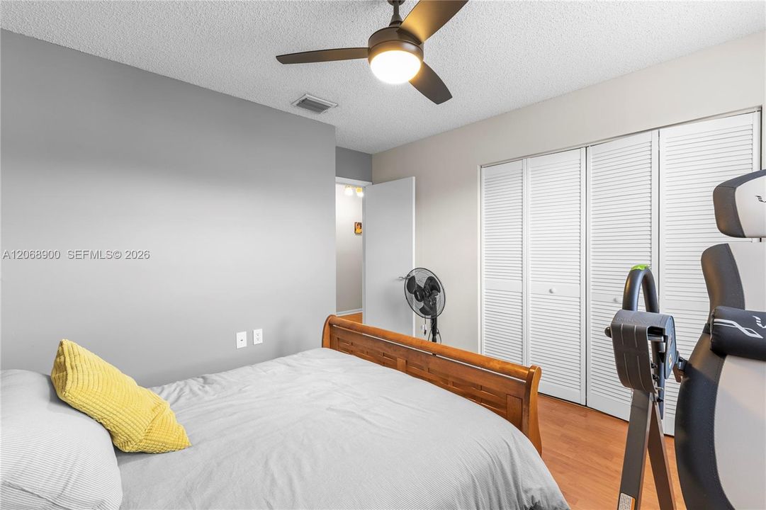 For Rent: $3,700 (3 beds, 2 baths, 1529 Square Feet)