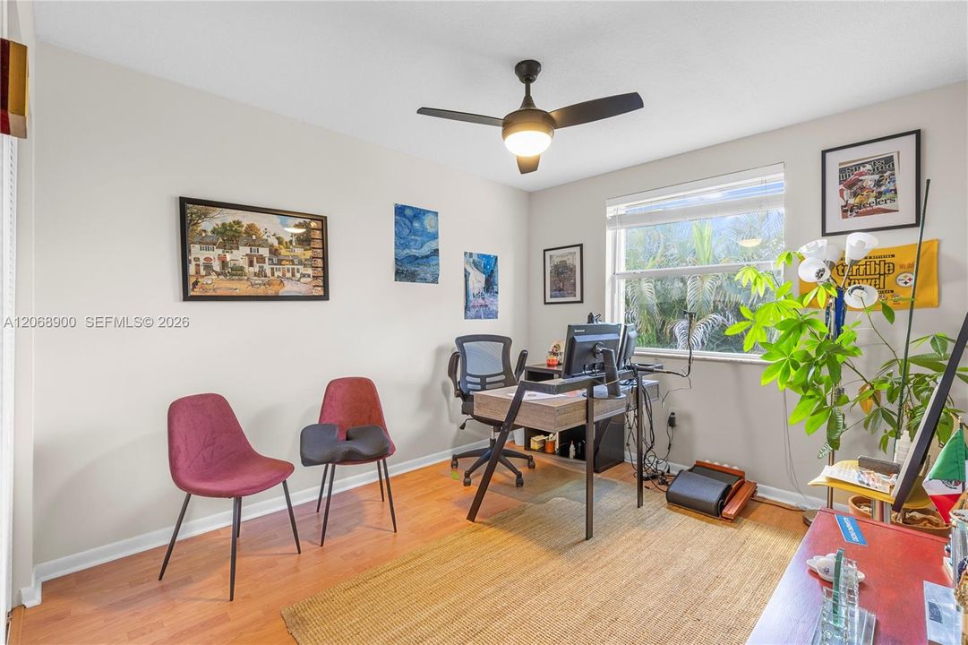 For Rent: $3,700 (3 beds, 2 baths, 1529 Square Feet)