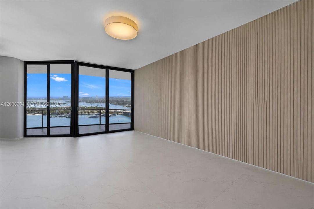 В аренду: $35,000 (4 спален, 5 ванн, 4635 Квадратных фут)