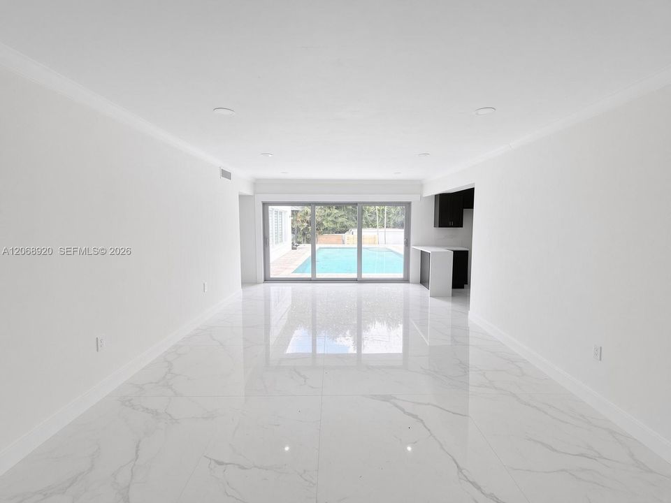 For Sale: $1,849,900 (4 beds, 2 baths, 1812 Square Feet)