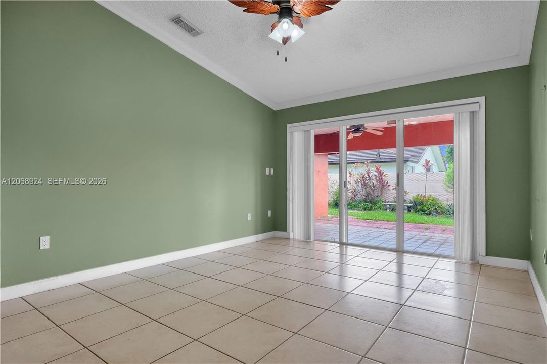 For Sale: $699,000 (4 beds, 2 baths, 1786 Square Feet)