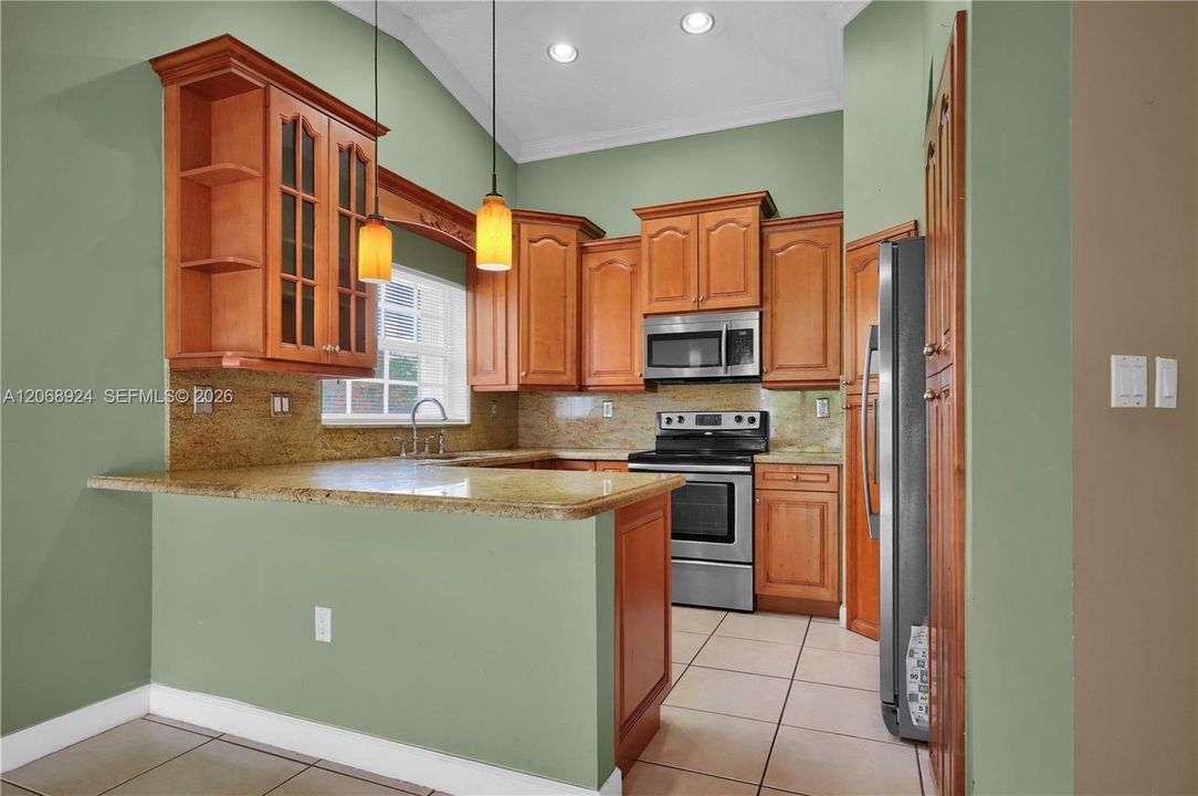 For Sale: $699,000 (4 beds, 2 baths, 1786 Square Feet)
