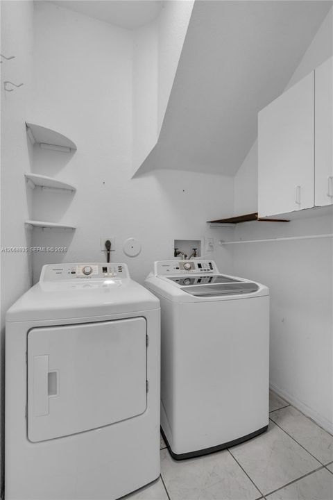 For Rent: $4,500 (4 beds, 3 baths, 2513 Square Feet)