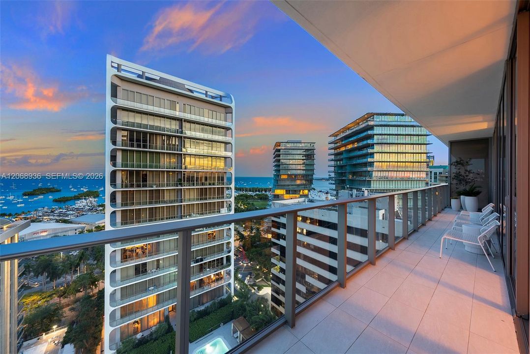 For Sale: $3,995,000 (3 beds, 3 baths, 2058 Square Feet)