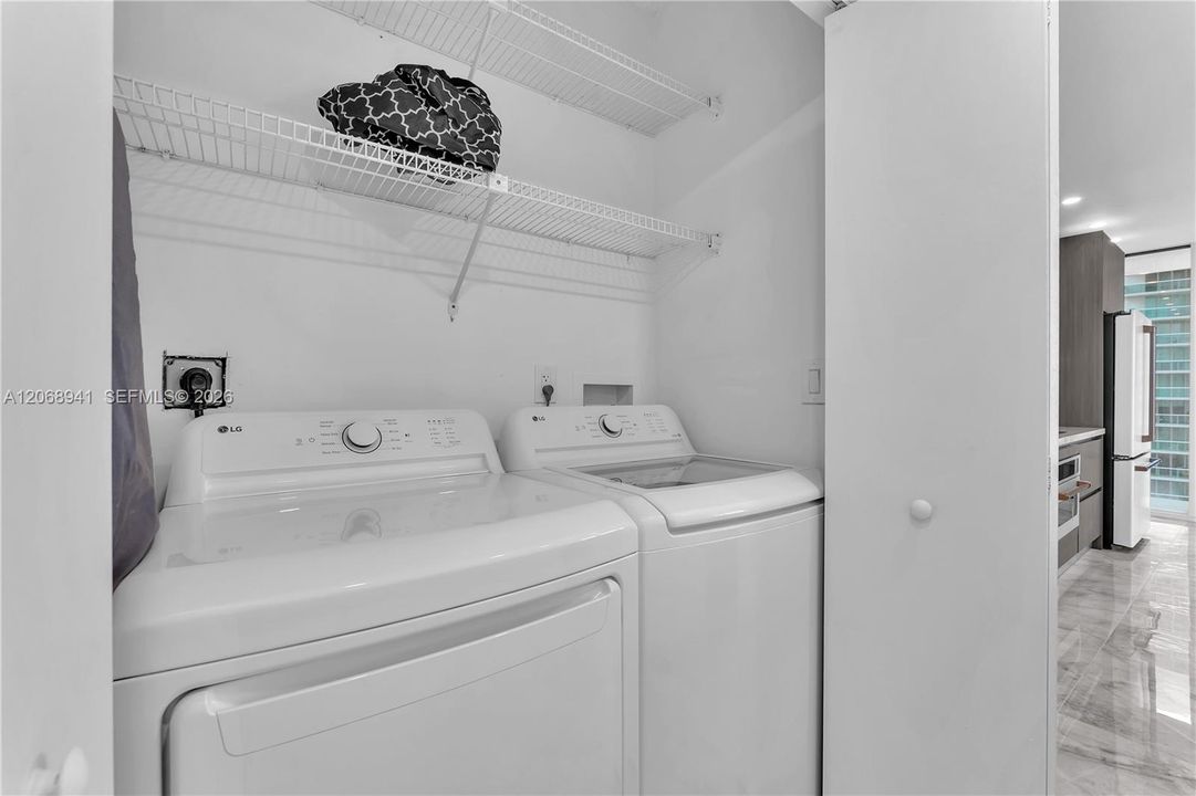 For Rent: $4,900 (2 beds, 2 baths, 1763 Square Feet)