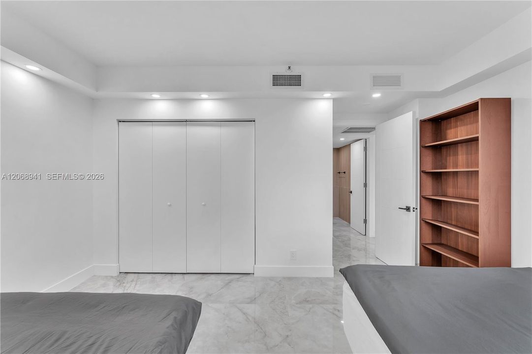 For Rent: $4,900 (2 beds, 2 baths, 1763 Square Feet)