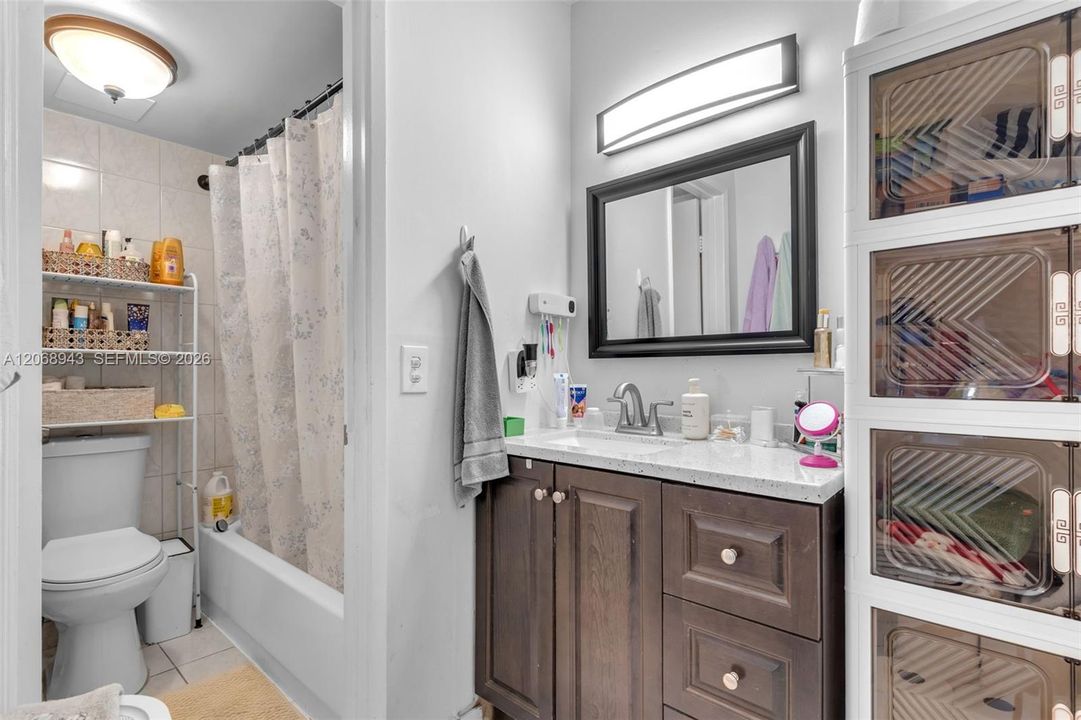 For Sale: $280,000 (2 beds, 2 baths, 1120 Square Feet)
