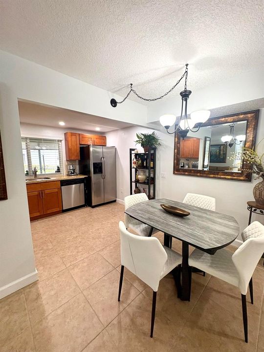 Dining Area 2