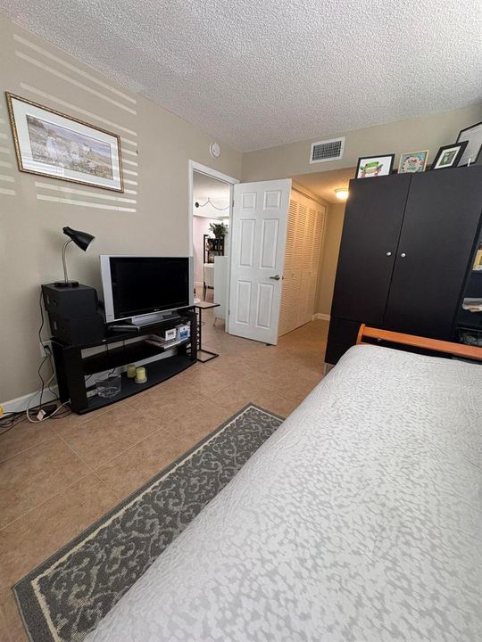 Ssecond Bedroom 2