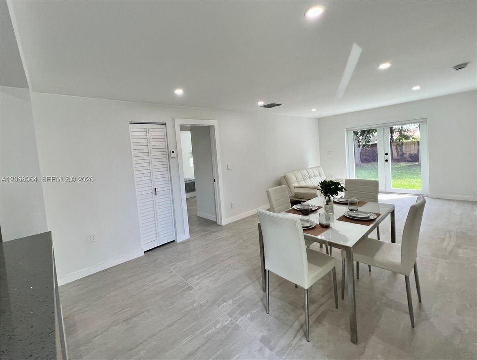 For Rent: $6,000 (3 beds, 3 baths, 1654 Square Feet)