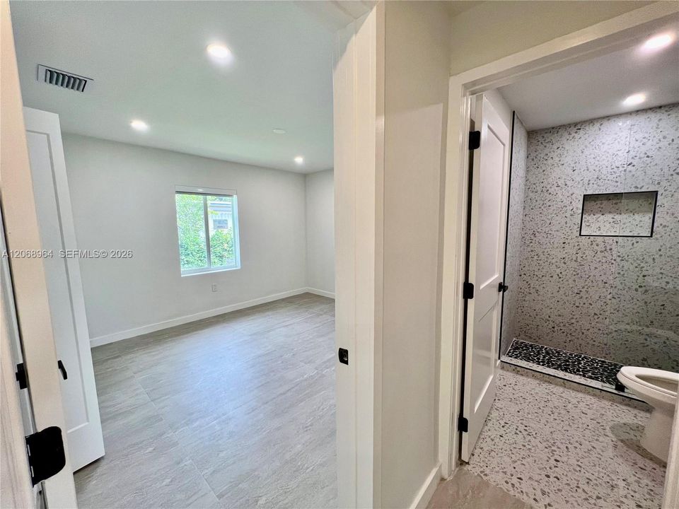 For Rent: $6,000 (3 beds, 3 baths, 1654 Square Feet)